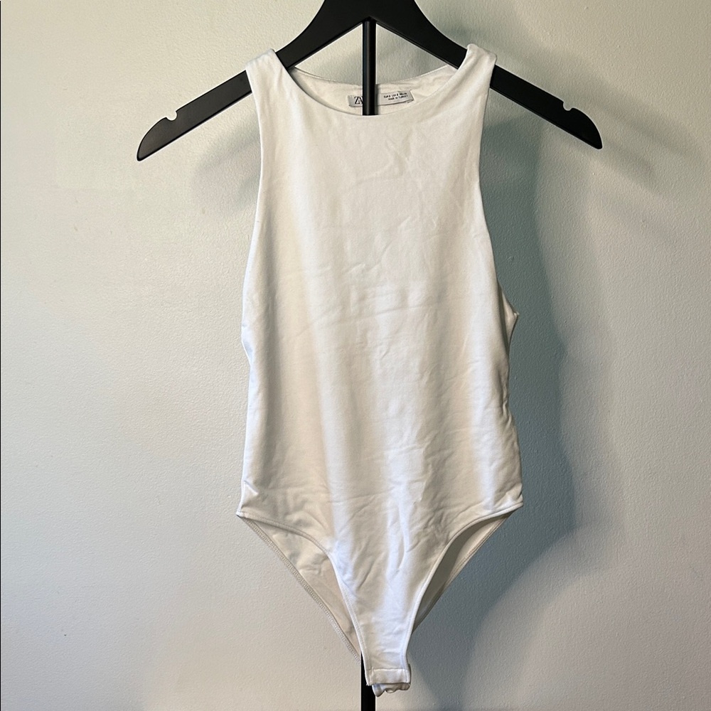 Zara White Sleeveless Bodysuit